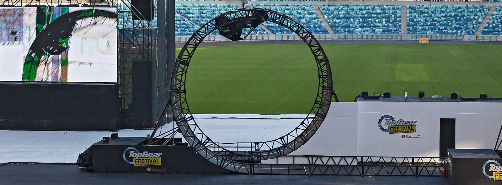 What is car body roll or lean? carwow