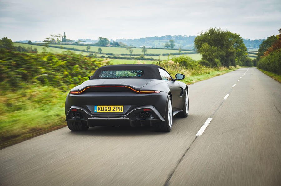 Pictures revealed new Aston Martin Vantage Roadster carwow