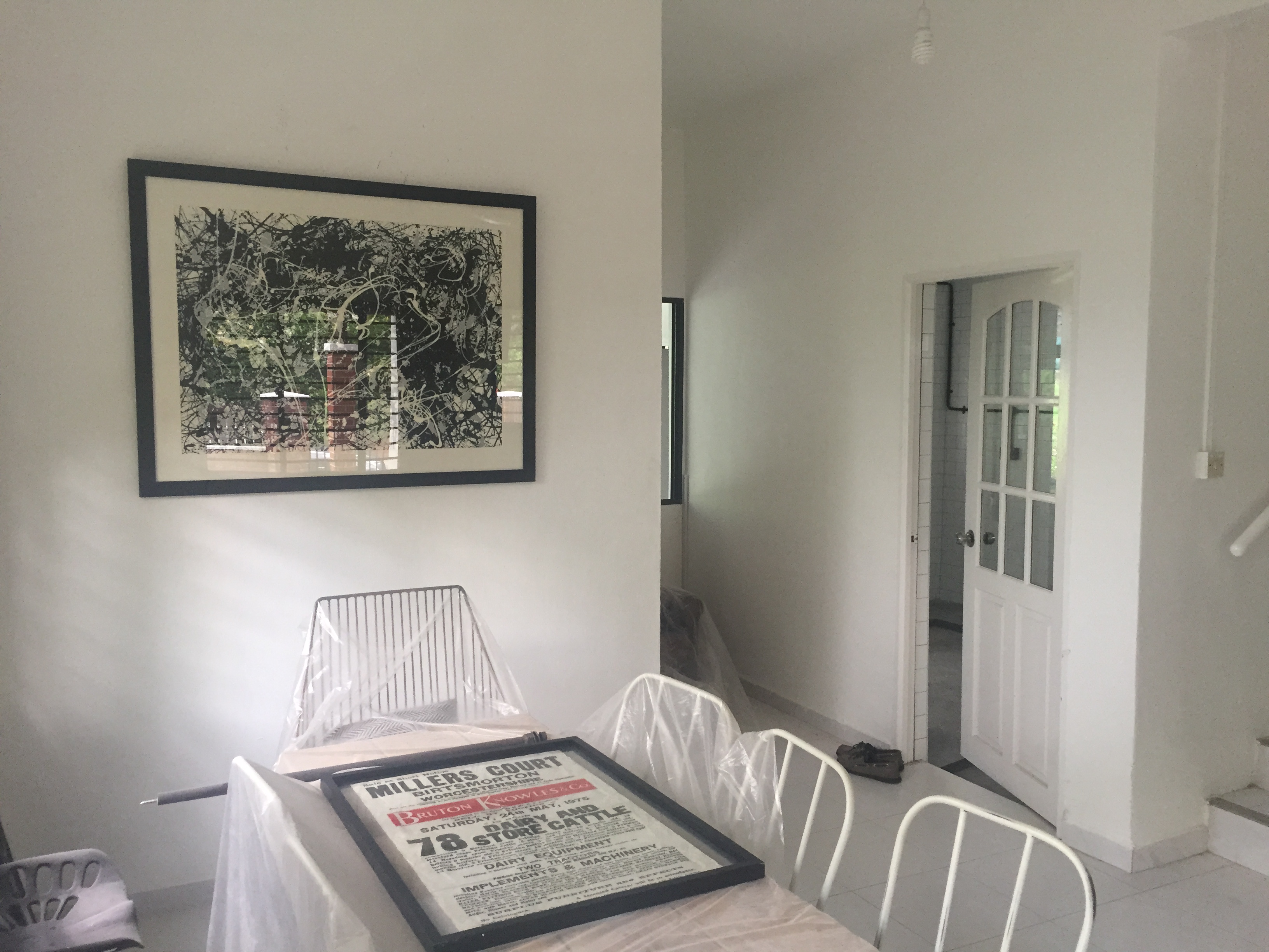 Taman Warna Interior Design & Renovation