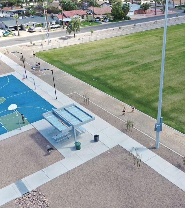 ATTRACTIONS Casa Linda Estates