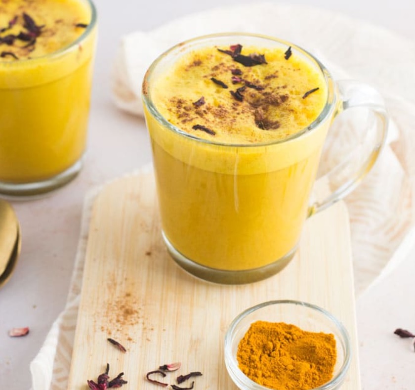 Turmeric latte reteta vegana pentru o sanatate de nota 10