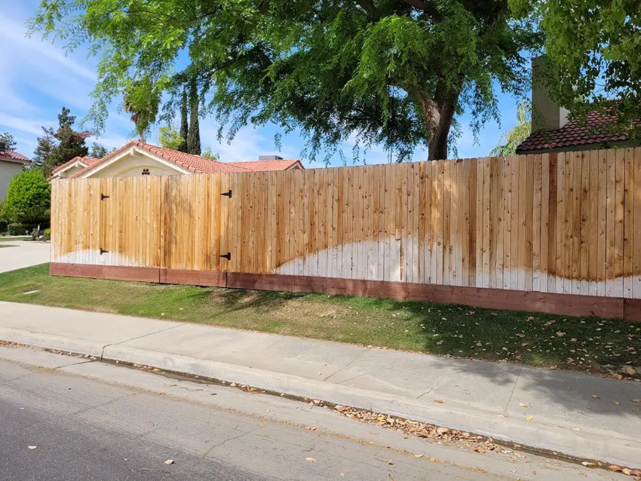 How to avoid sprinkler stains on your fence