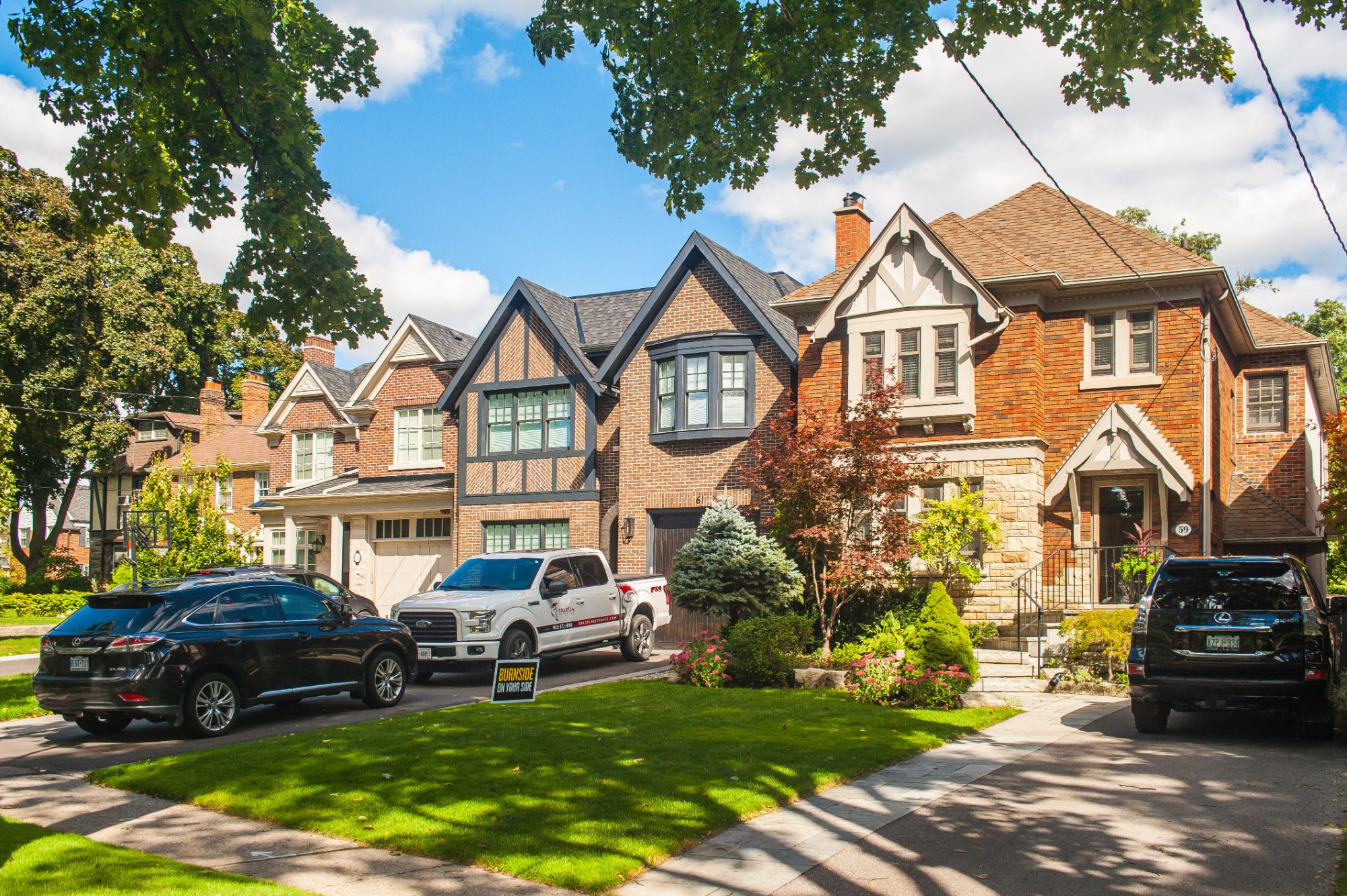 Leaside Luxury Real Estate Casey Ragan, Realtor