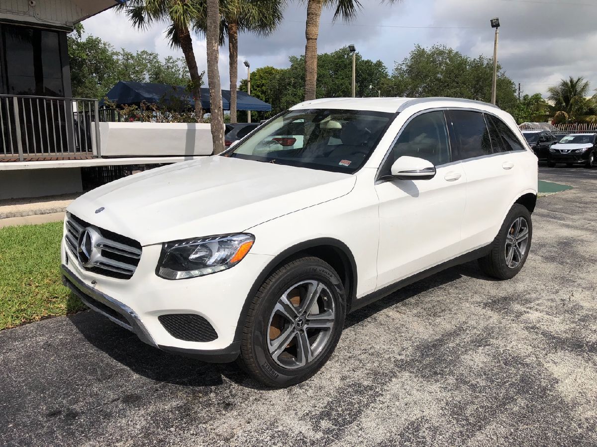 2017 Mercedes-Benz GLC300