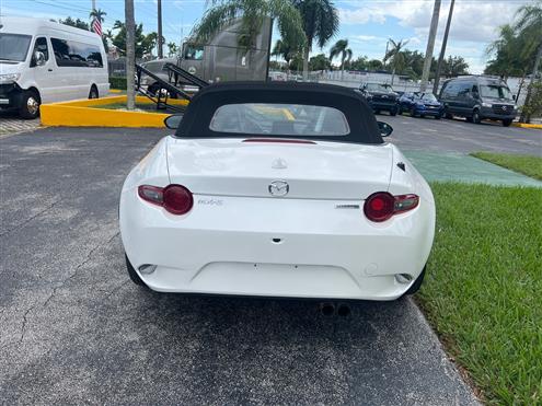 2023 Mazda MX-5 Miata
