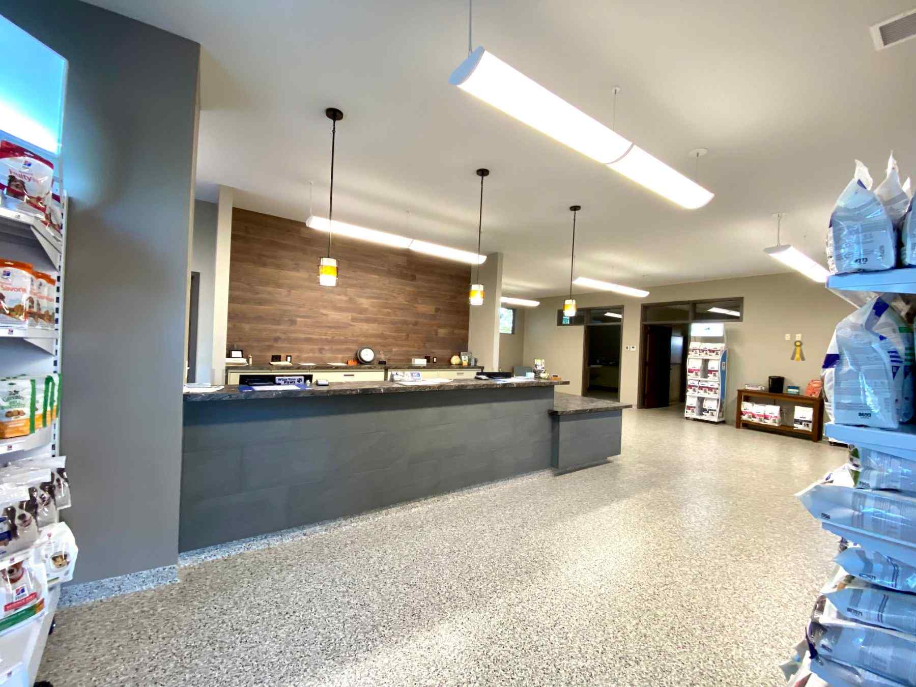 Oakview Vet Clinic — Caspers Construction