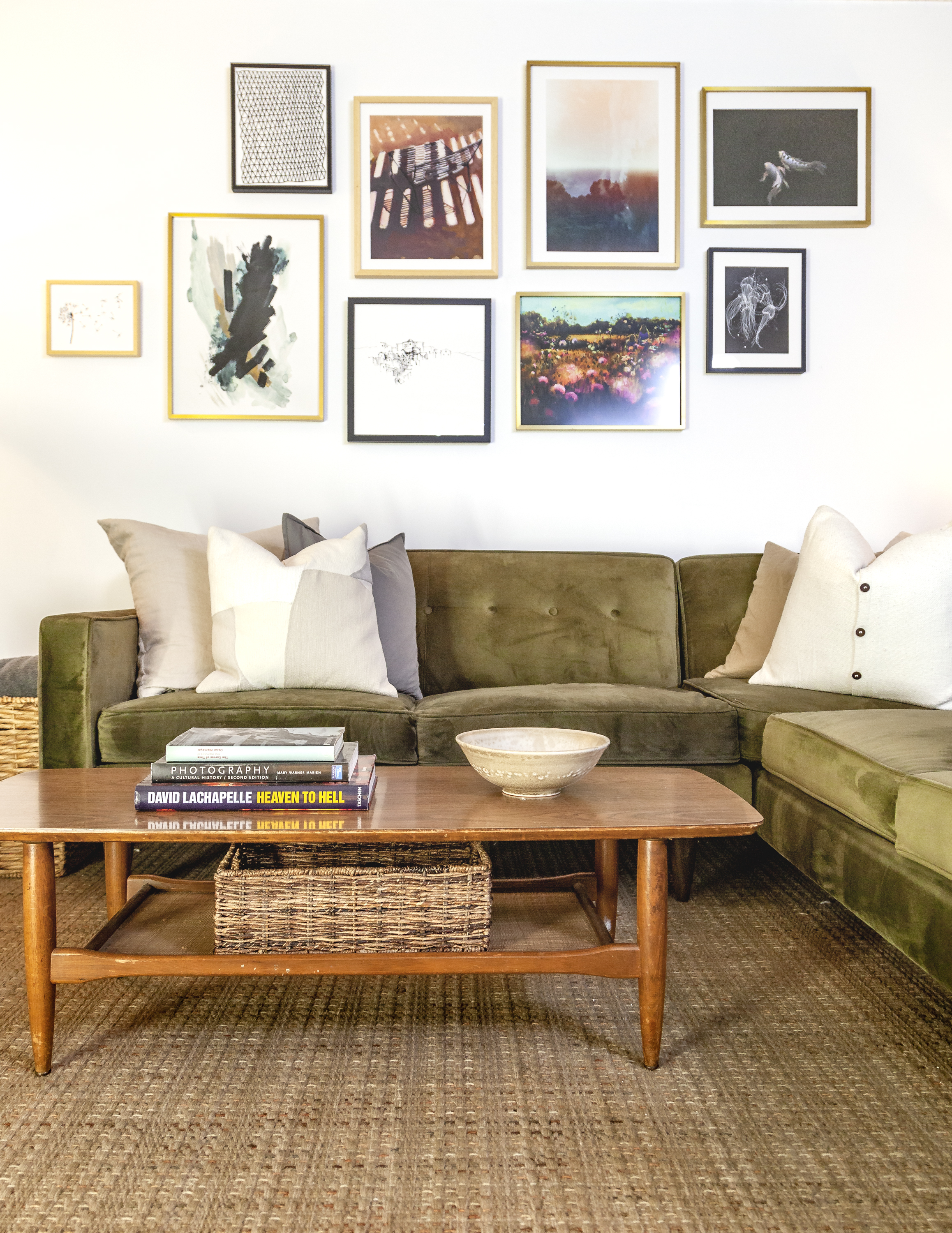 HOW I CREATED MY GALLERY WALL with Minted (StepbyStep) CASSANDRE URSU