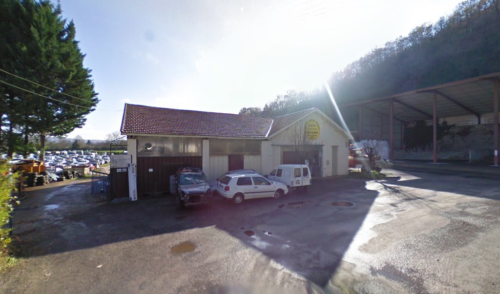 Casse auto Boom Nathalie Occaz Autos Pièces, Centre VHU Agréé ouvert à AllaslesMines 24220