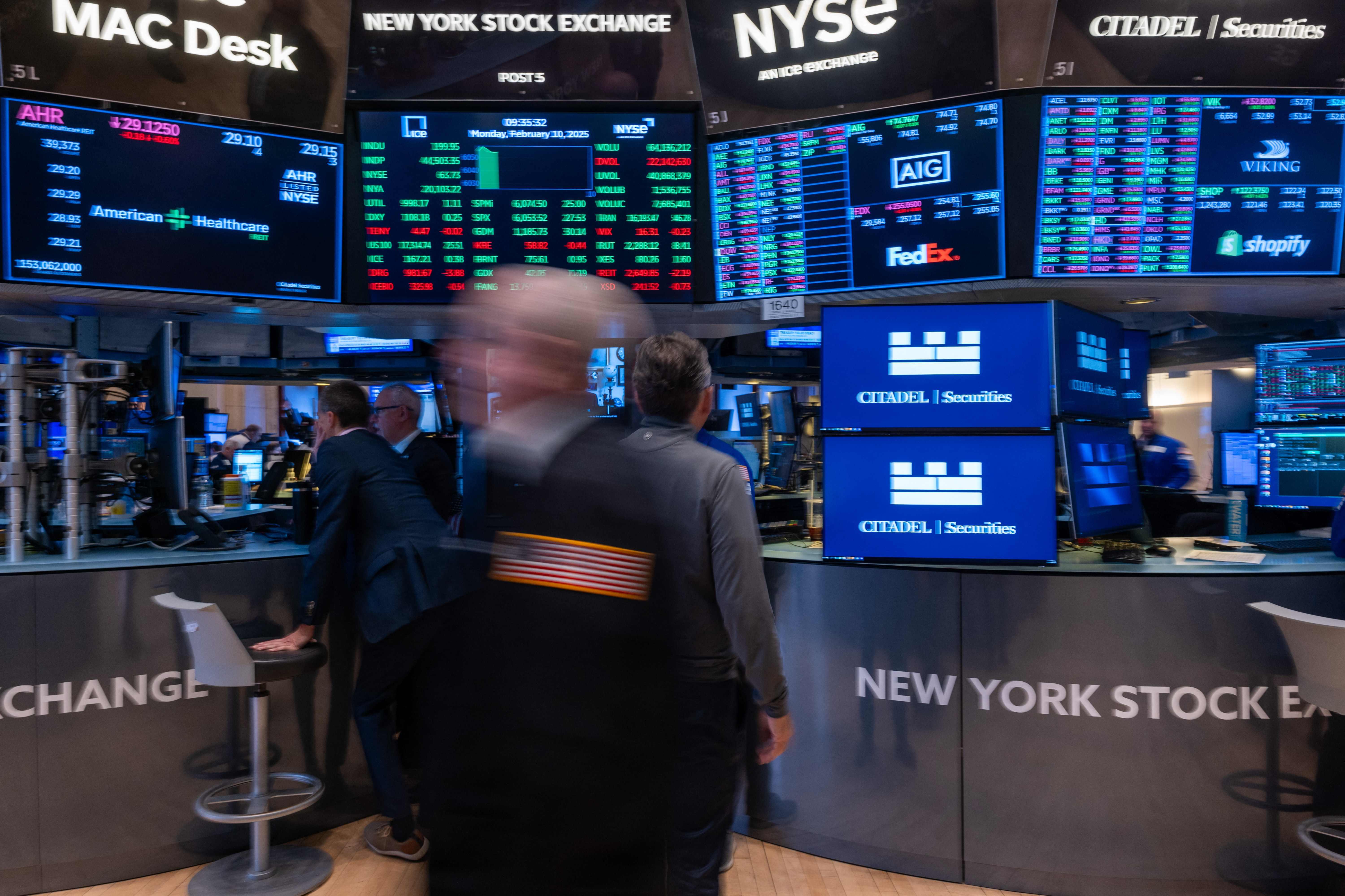 US: Wall St opens higher after producer prices data
