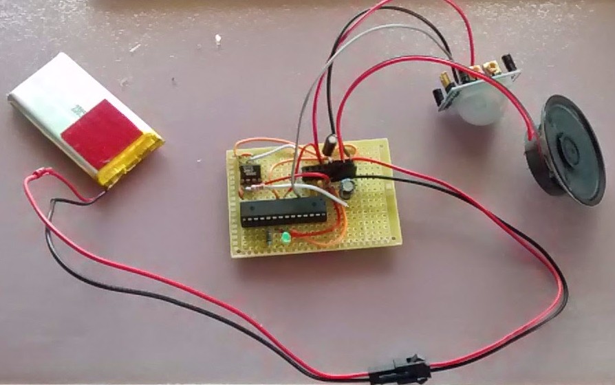 Bare bones Arduino internal clock 8MHz – Cassiopeia Ltd