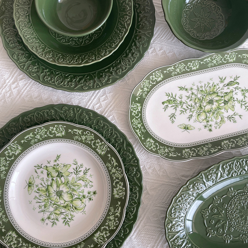 “Jardin de Vert Green Floral Dinner Set,” Castle & Co. Décor
