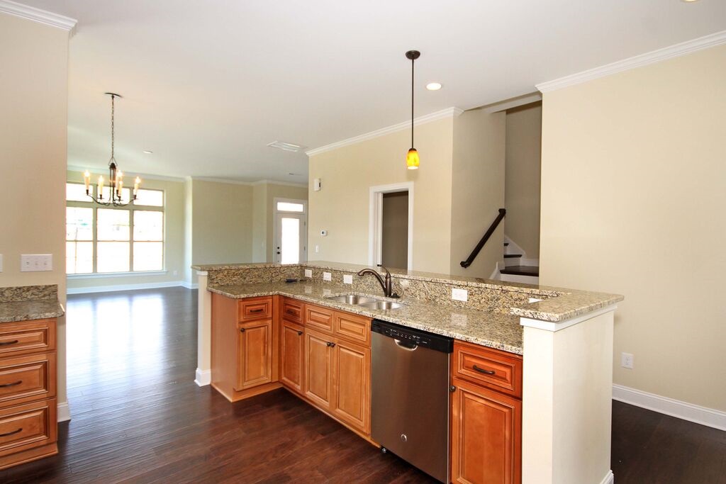 14204 Baudelaire Ct Davidson 28036 Castle Gate Group