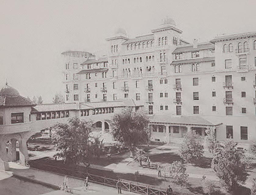 Overview Castle Green