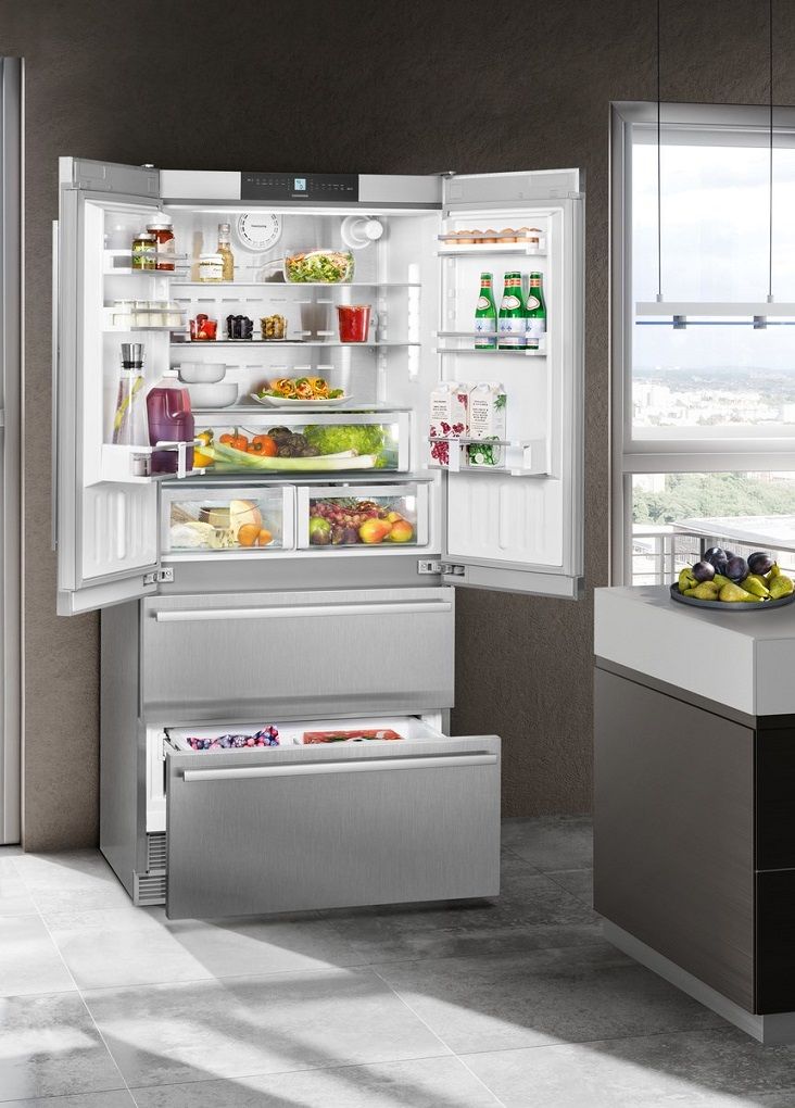 Liebherr CS2082 36 Inch French Door Refrigerator With NoFrost Castle