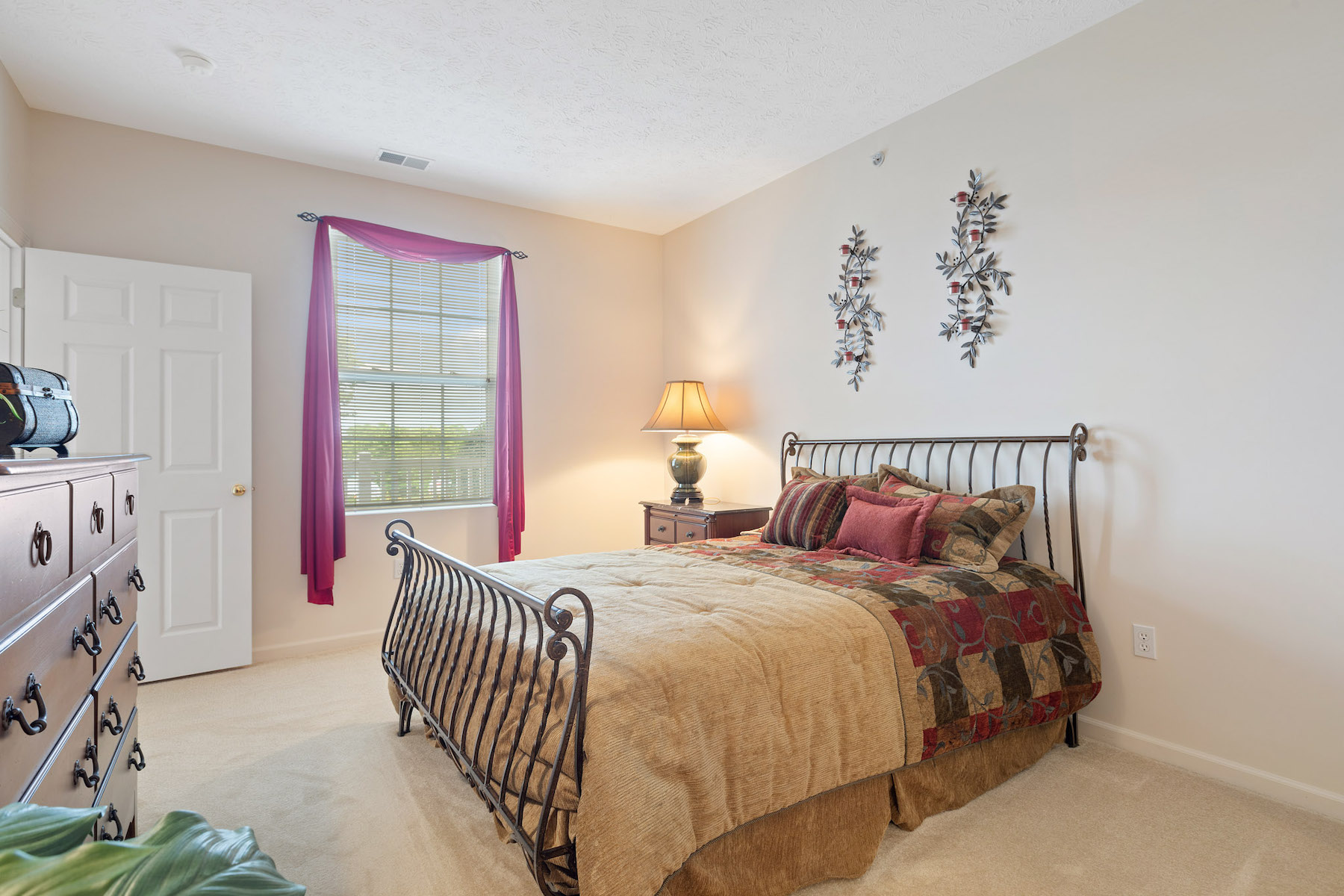 Castle Ridge Three Bedroom Apartments for Rent Castle Ridge