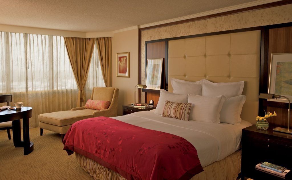 3 Ways To Get A 5 Star Hotel Bed Experience At Home