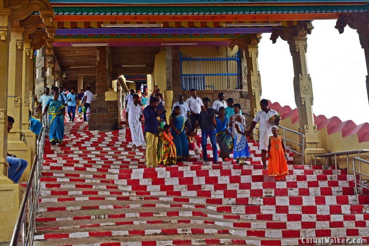 Kunna Kudde Kunnakudi / Kundrakudi Shanmughanathar Murugan Temple, Tirupattur