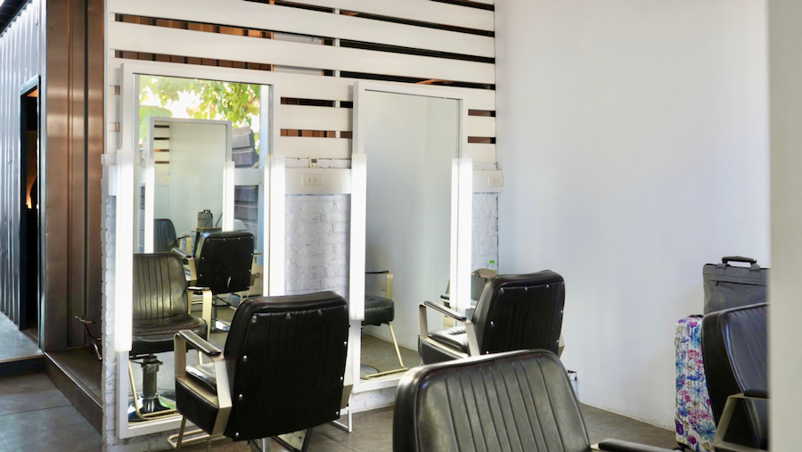 [嘉義美髮] AXIS HAIR 吳鳳店｜嘉義網美打卡景點～超美玻璃貨櫃屋！燙髮心得