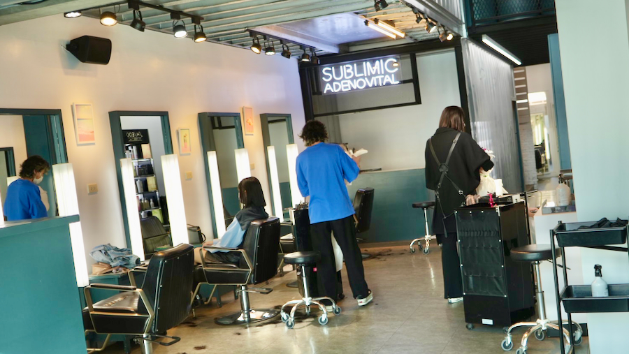 [嘉義美髮] AXIS HAIR 吳鳳店｜嘉義網美打卡景點～超美玻璃貨櫃屋！燙髮心得