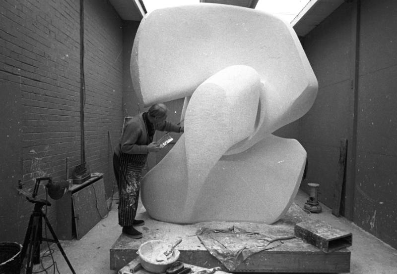 9780853317265: Celebrating Moore : Works from the.
