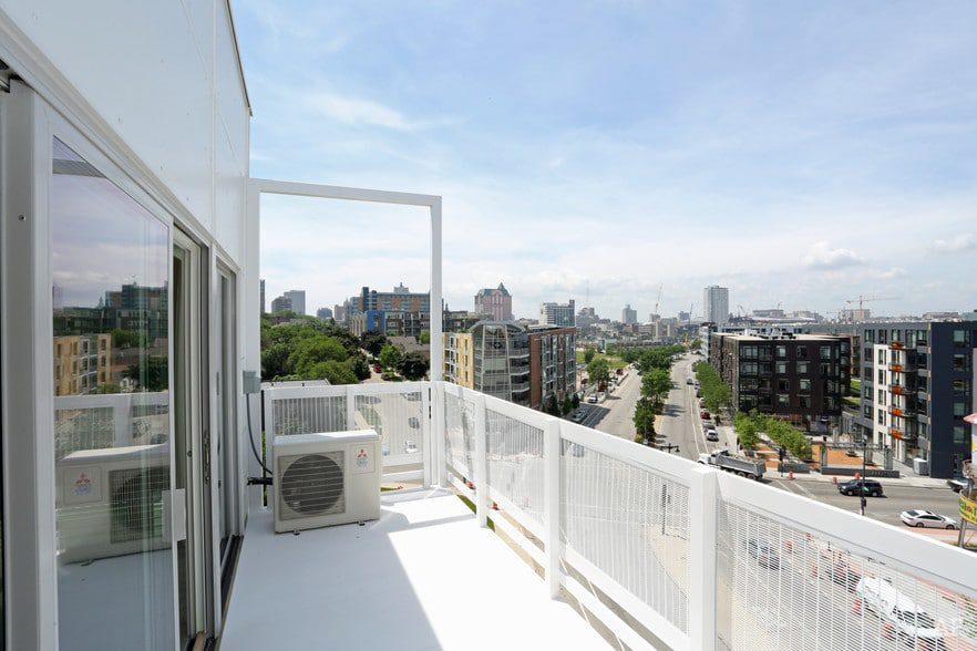 Rhythm Apartments Catalyst Construction