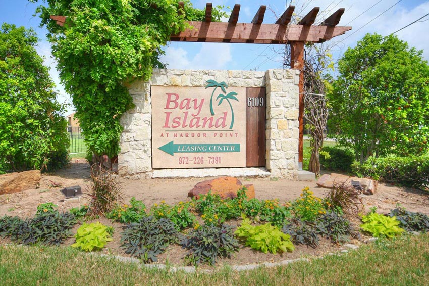 Bay Island at Harbor Point Catalyst Multifamily