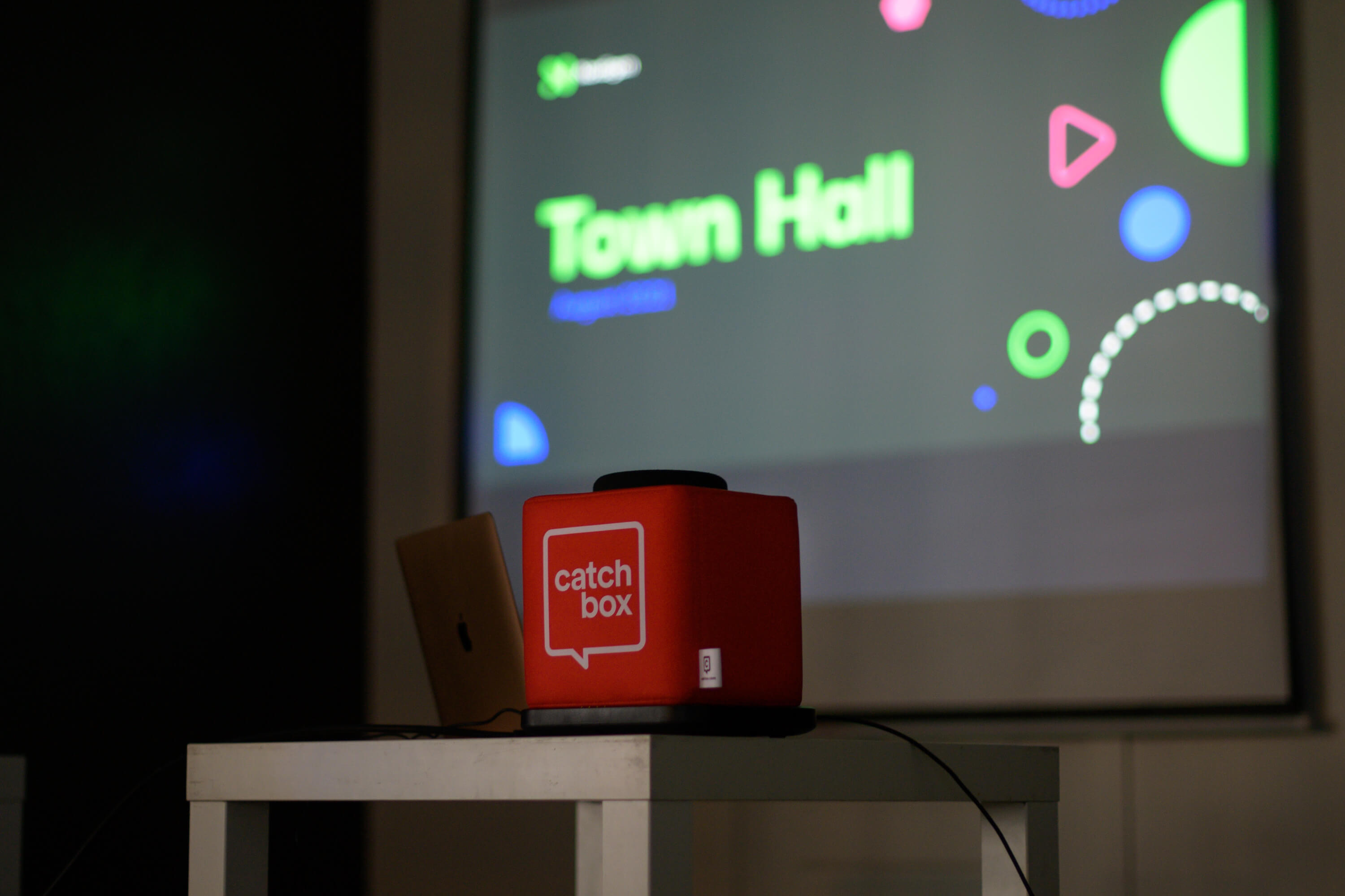 How to host amazing hybrid events