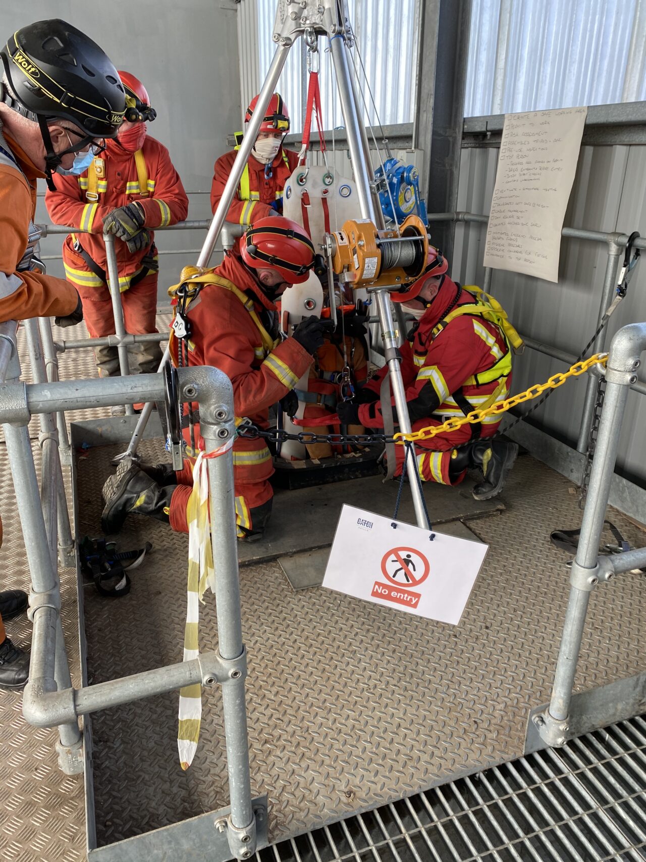 Prax Lindsey Oil Refinery Confined Rescue Training