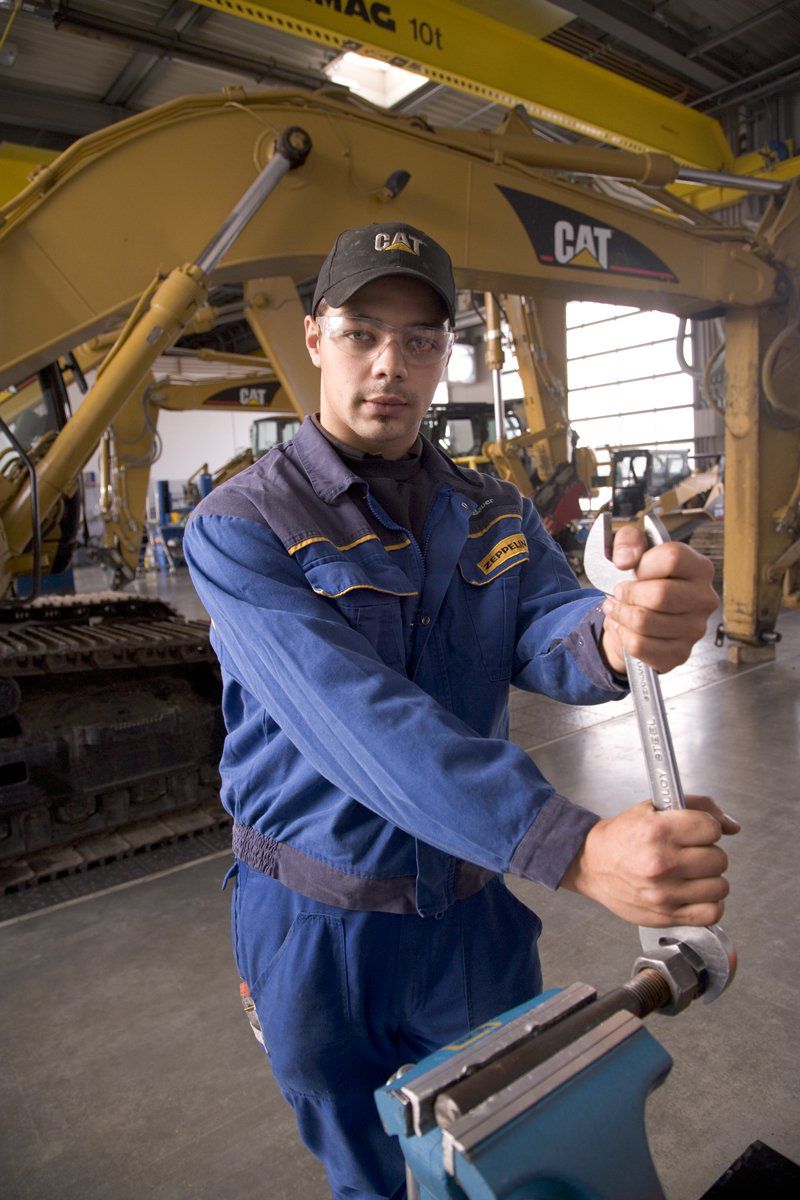 Cat® Wrenches · construction equipment repair · adjustable wrenches