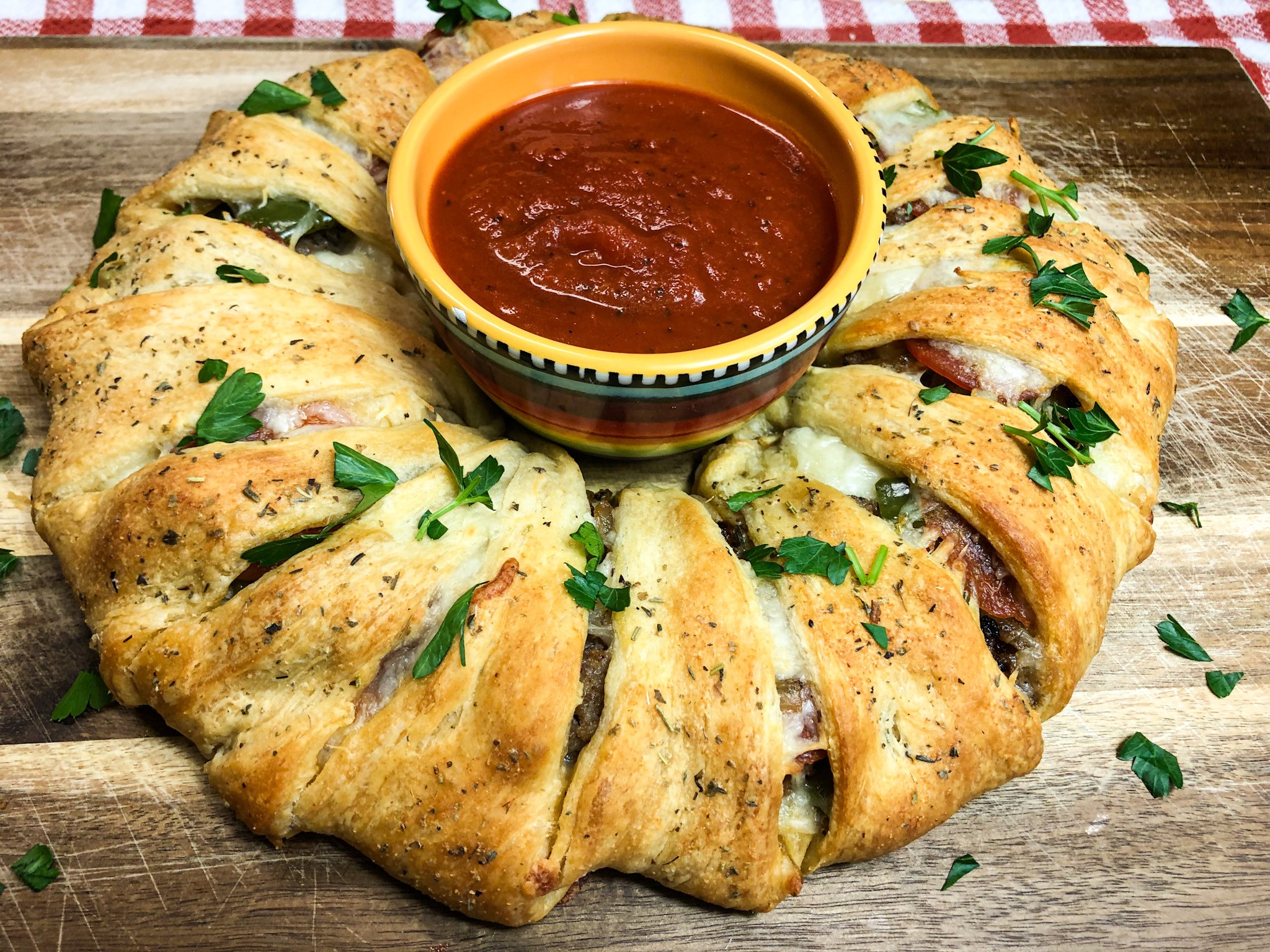 Stuffed Pizza Crescent Ring Catherine's Plates