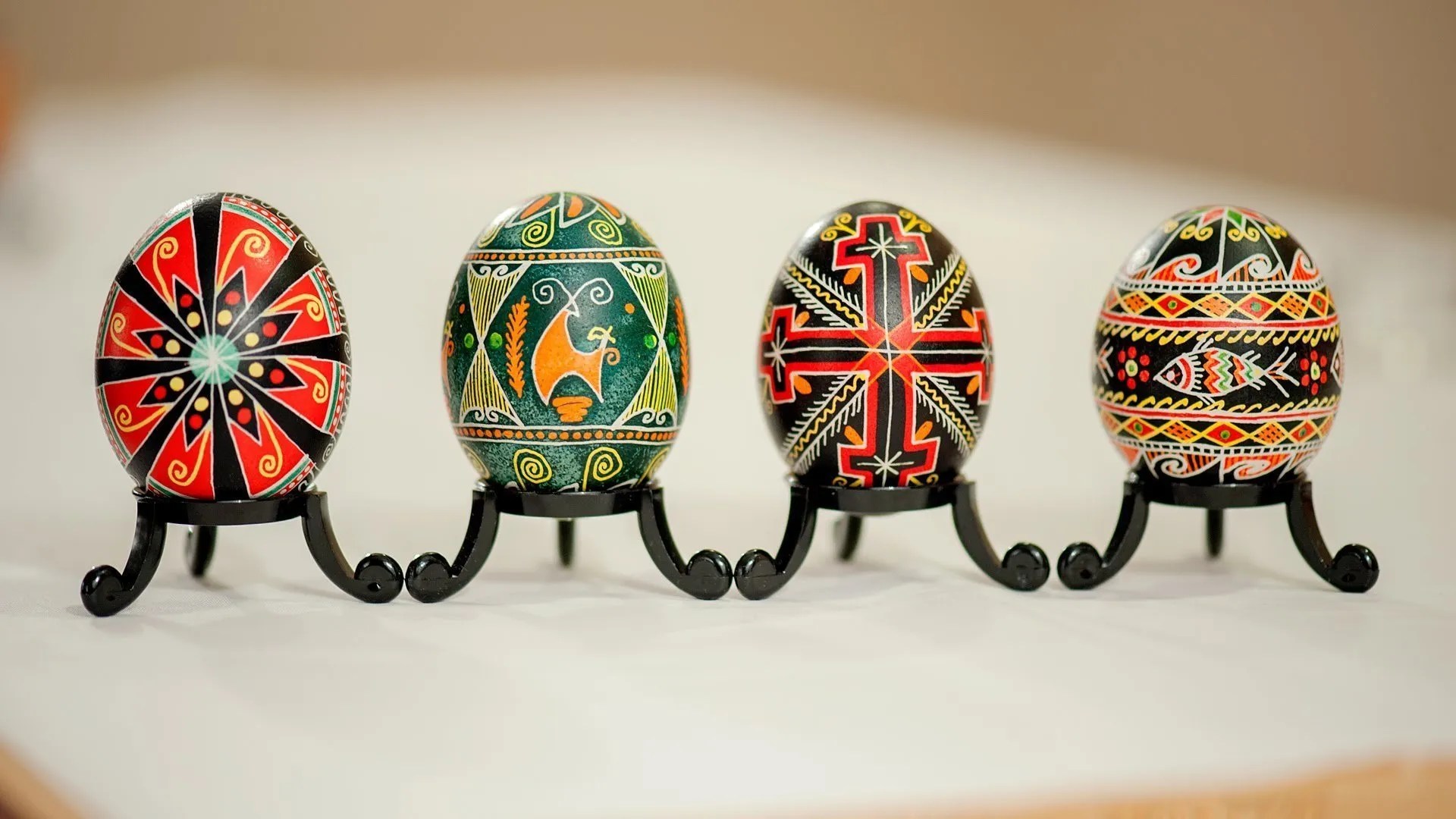 Making a Ukrainian Easter Egg Catholic Courier