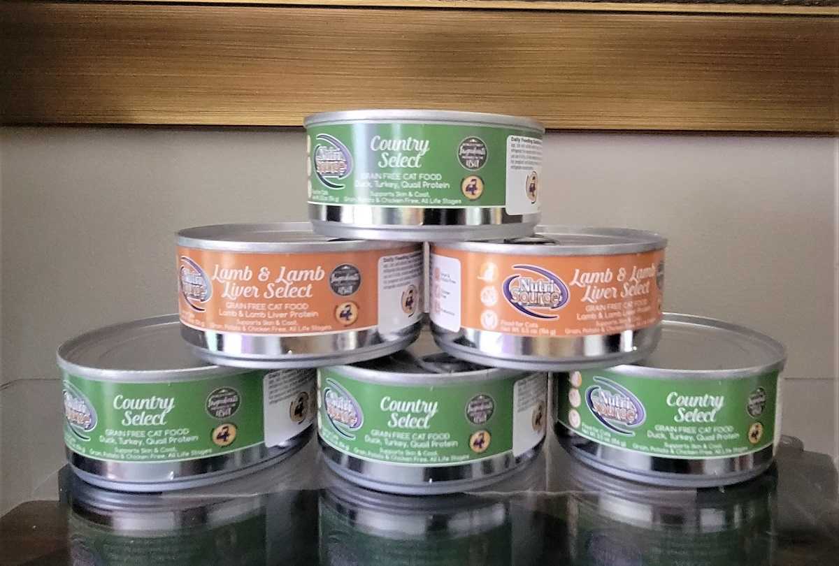 Unbiased NutriSource Cat Food Review