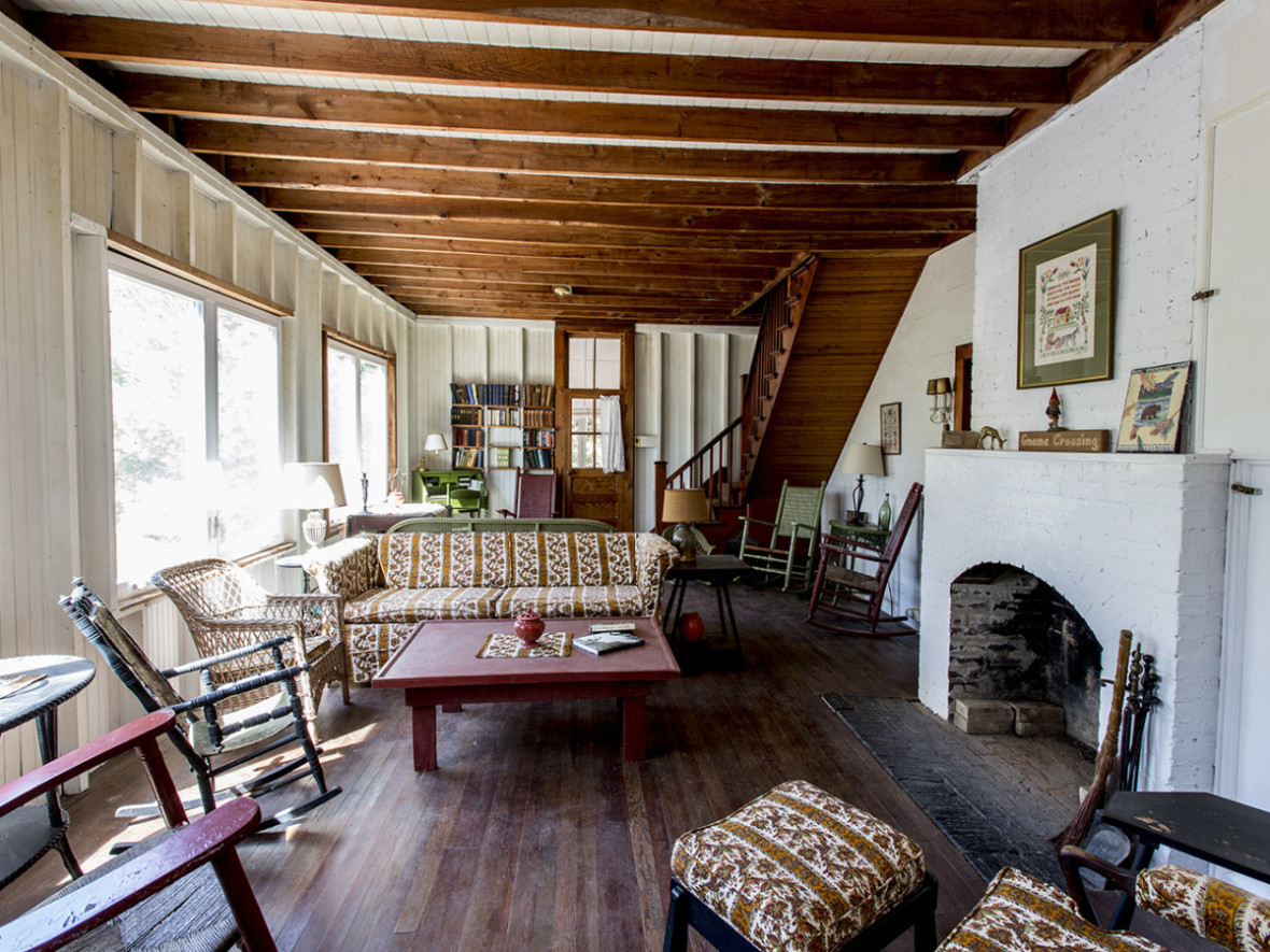 Vintage Lake House Catskill Castles