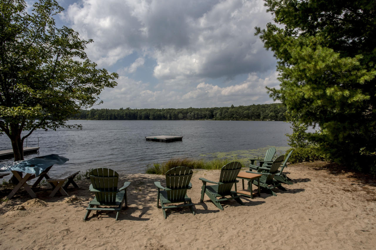 Lakefront on Extraordinary York Lake Catskill Castles