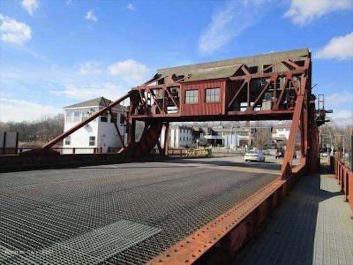 Granite Ave Drawbridge will be closed this weekend. Caught In Dot