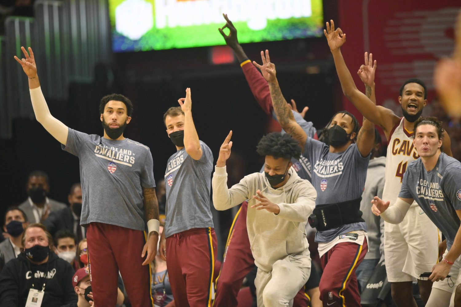 Report Cavs game vs. Hawks in jeopardy after 5 more players test