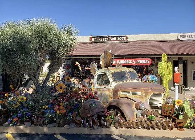 Southwest Bedazzle Boutique Cave Creek Guide Southwest Bedazzle Boutique Cave Creek Guide