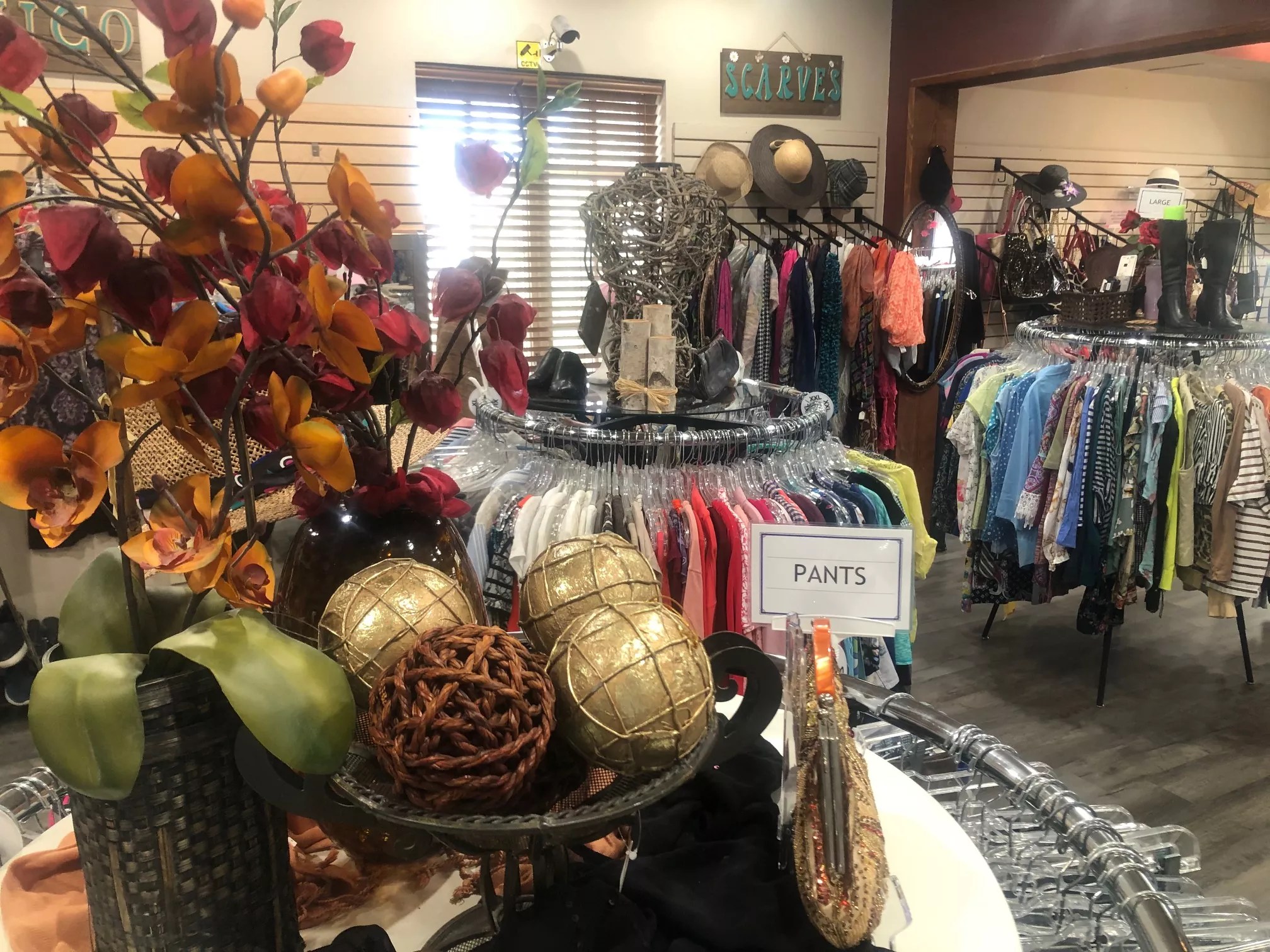 Kiwanis Marketplace Cave Creek Guide