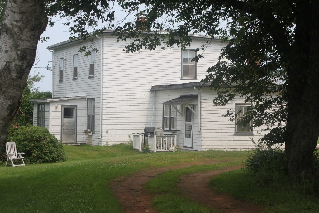Brookside Country Houses Cavendish Beach