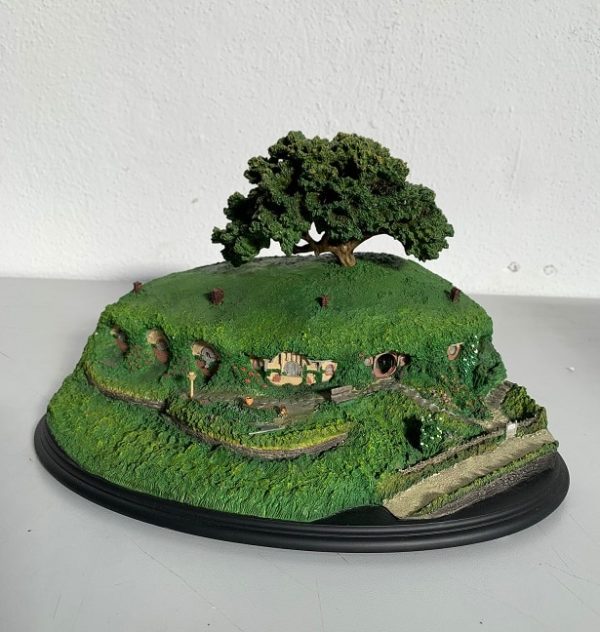 Bag End Collector's Edition Lord Of The Rings LOTR WETA
