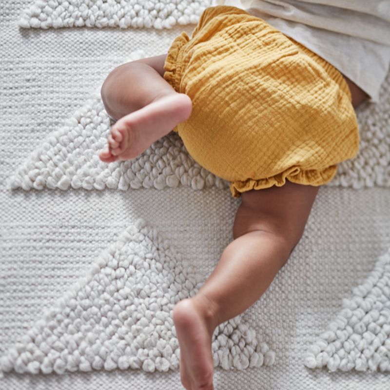 Hi/Low Triangle Pampas Ivory Flatweave Kids Performance Area Rug 5x8