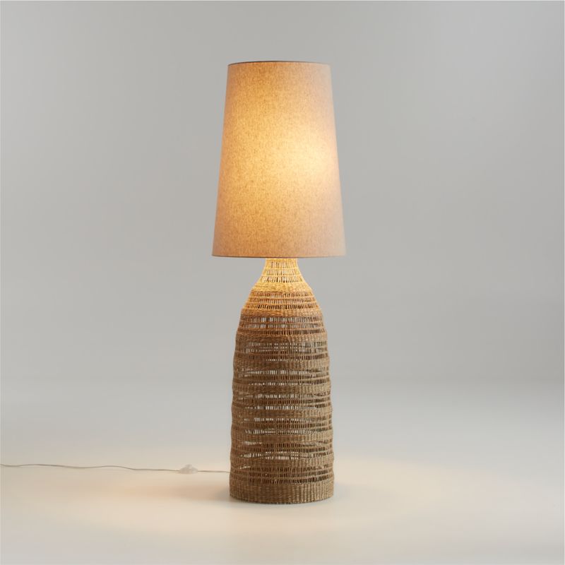 Nossa Woven Seagrass Floor Lamp + Reviews Crate & Barrel