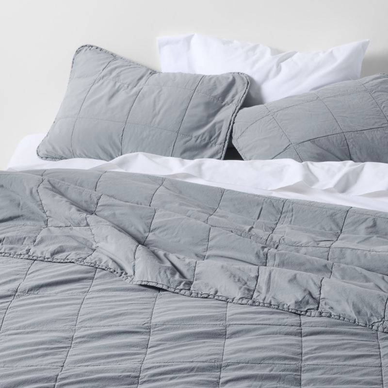Sunwashed Organic Cotton Smoke Blue Twin/Twin XL Box Quilt + Reviews