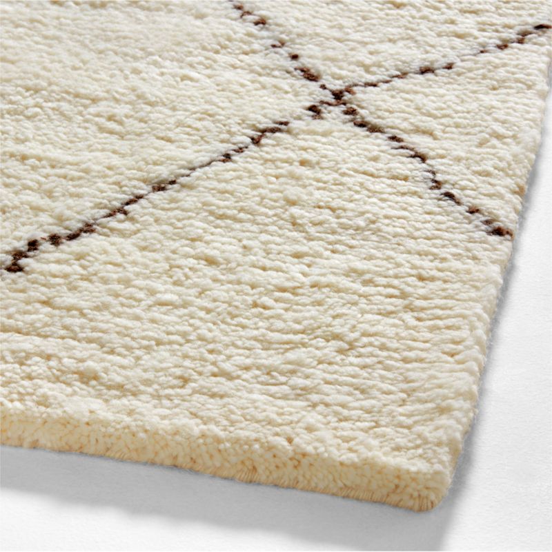 Tangier Wool Moroccan Ivory and Espresso Brown Rug Swatch 12"x18