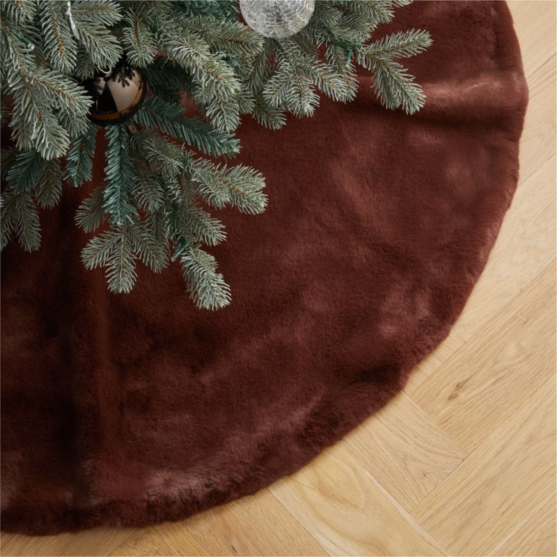 Harlee Sienna Brown Faux Fur Christmas Tree Skirt + Reviews CB2 Canada