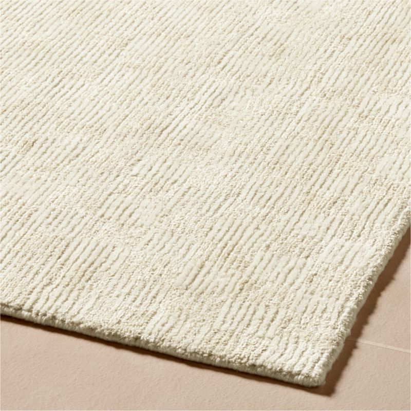 Stassi Warm White Check New Zealand Wool and Jute Area Rug 5'x8