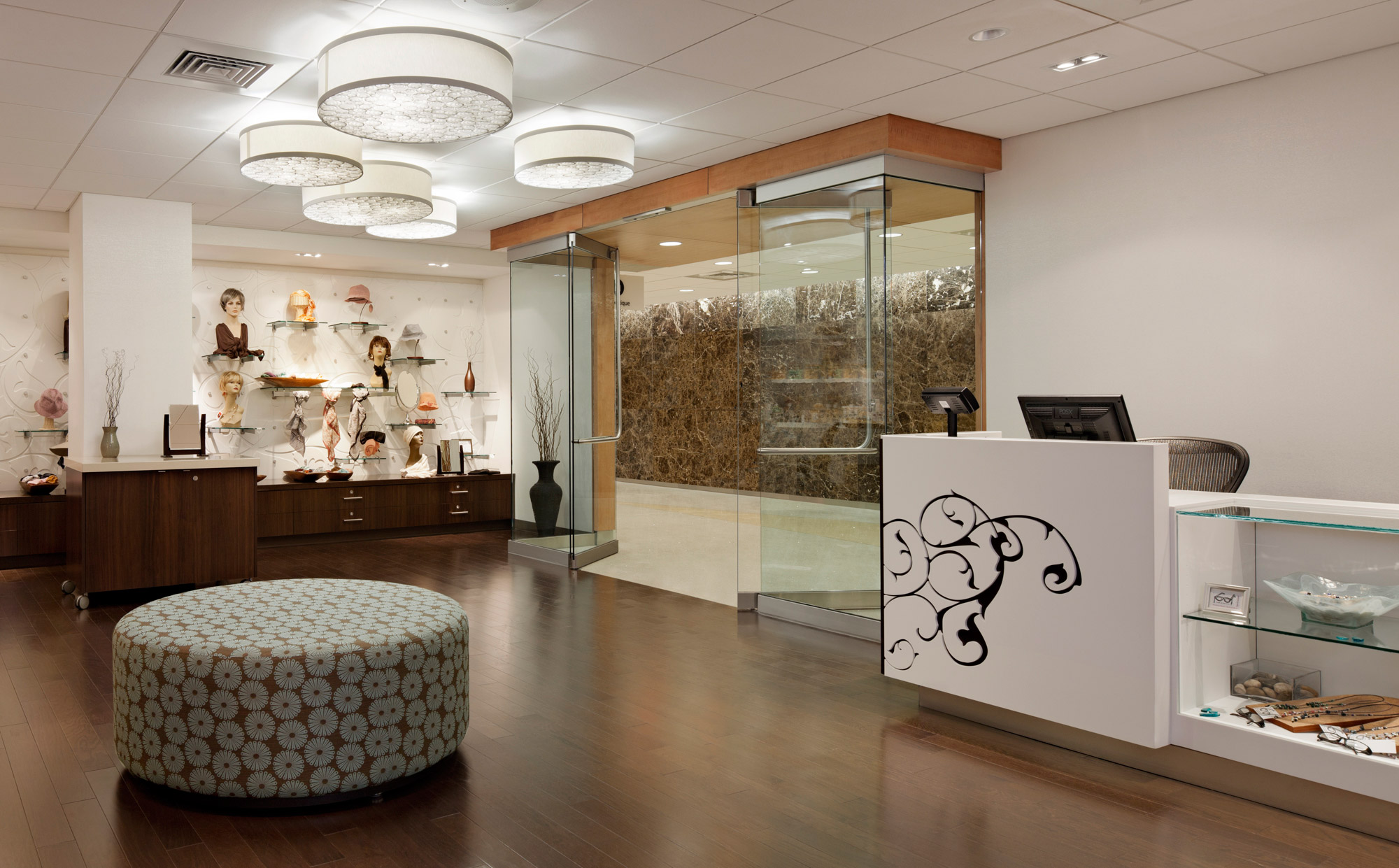 DUKE UNIVERSITY HOSPITAL CANCER CENTER RETAIL SHOP AND CAFÉ CBB
