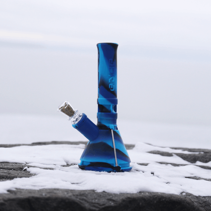 Eyce Mini Beaker Review CBD Oracle