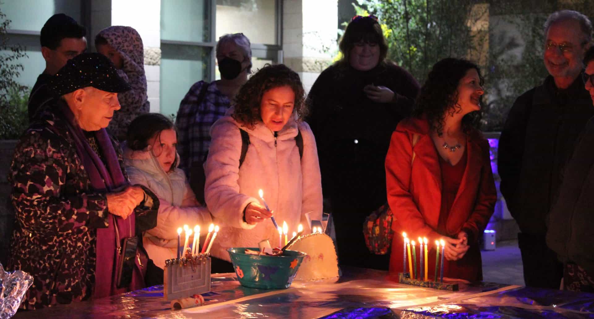 Chanukah Erev Shabbat Services & Celebration Congregation Beth Israel