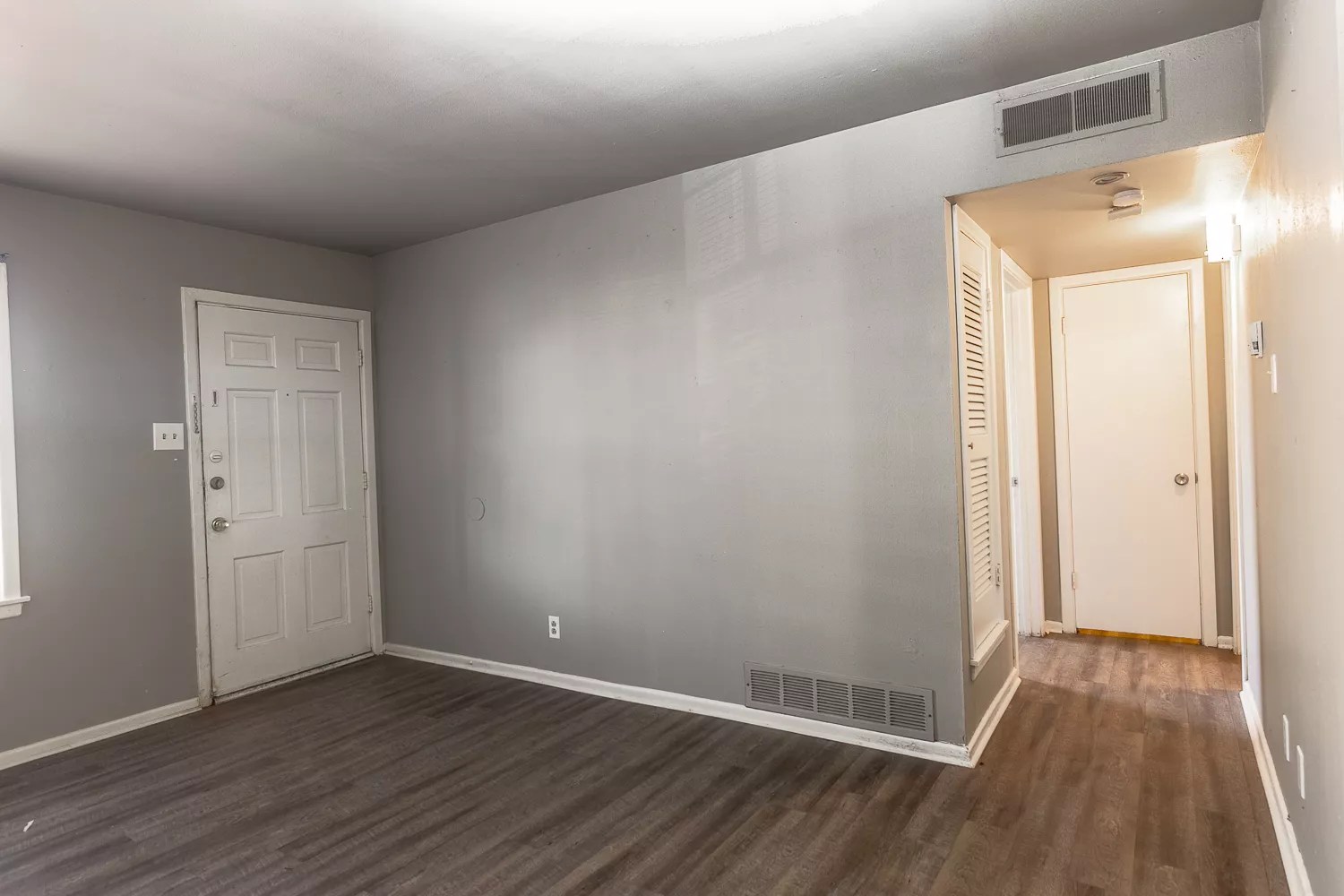 Raider Pointe Apartments Coldwell Banker Residential Property Management